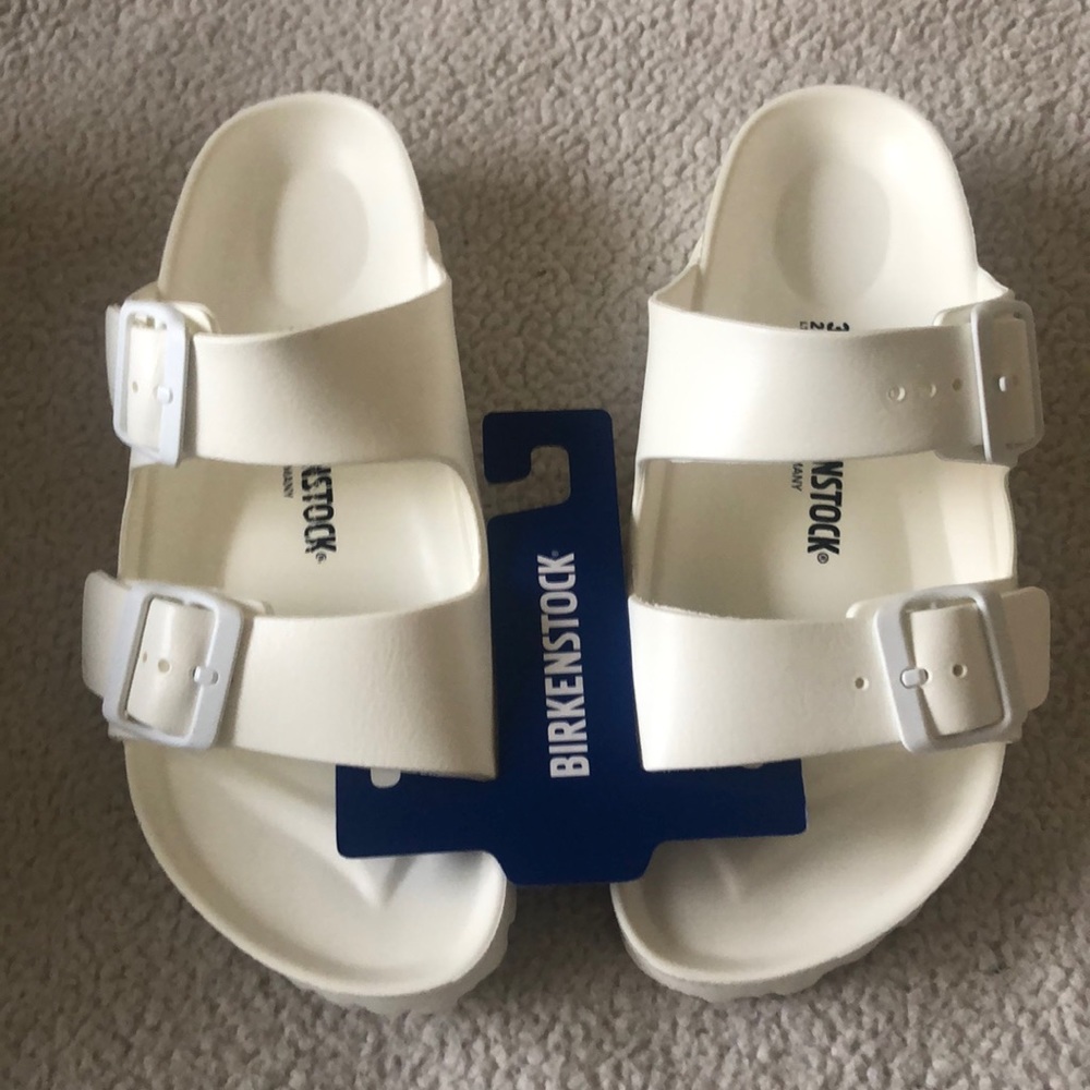 NWT. White Birkenstock Arizona EVA - Size 38.